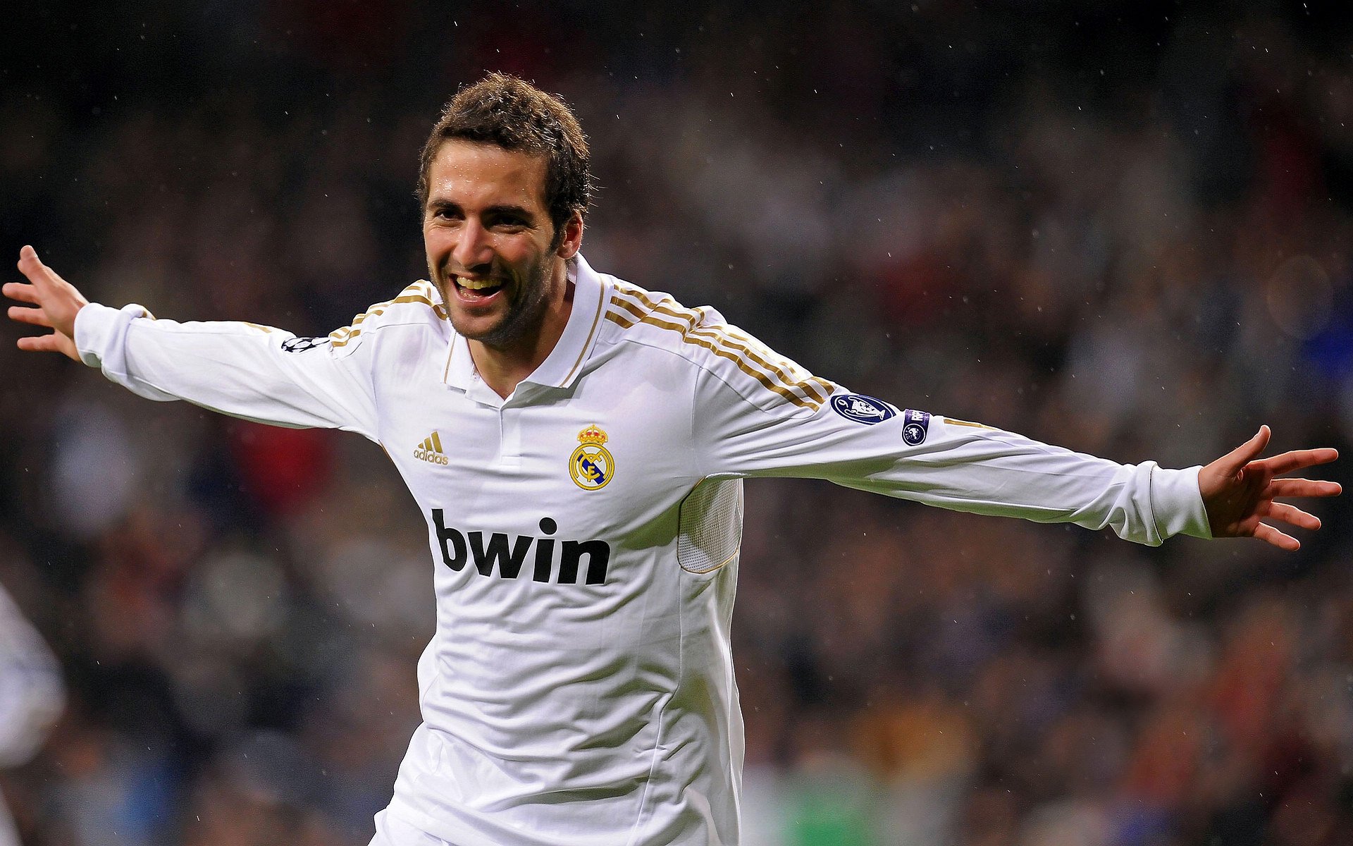 豪门对年轻球员的压迫是否过早，豪门球队什么意思